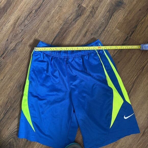 Nike Men's Athletic Shorts Blue Neon Yellow Drawstring Pockets Size M - Picture 4 of 5